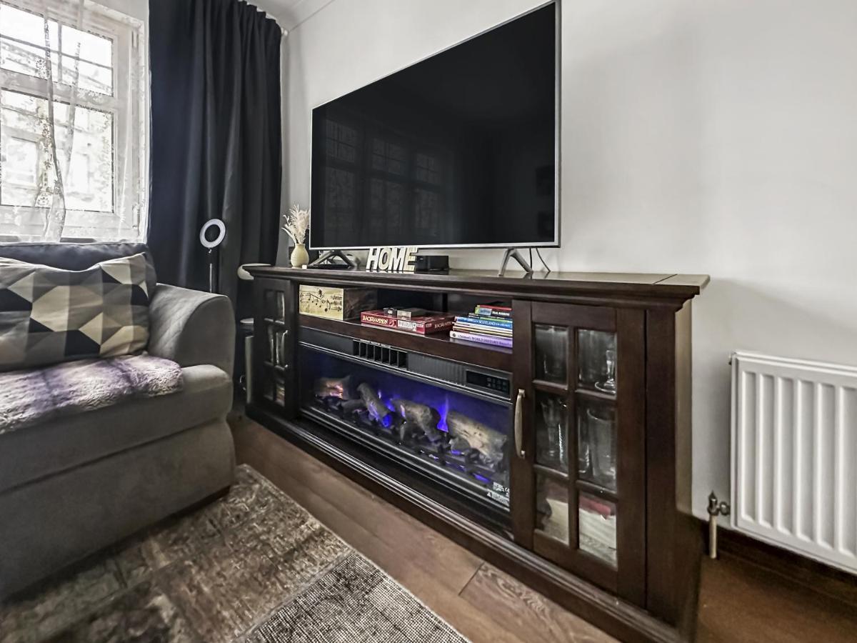 Comfortable 2 Bedroom Flat In The City Centre Единбург Екстер'єр фото